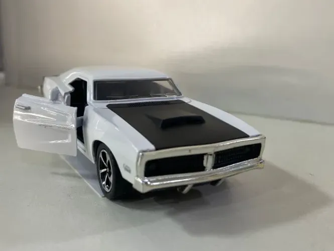 Carrinho Miniatura Dodge Charger Velozes e Furiosos Loja Coimbra Computadores Entregamos
