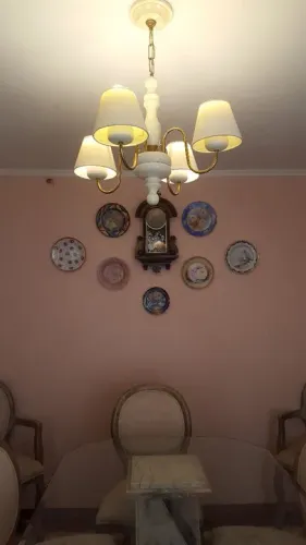 Lustre com cúpulas