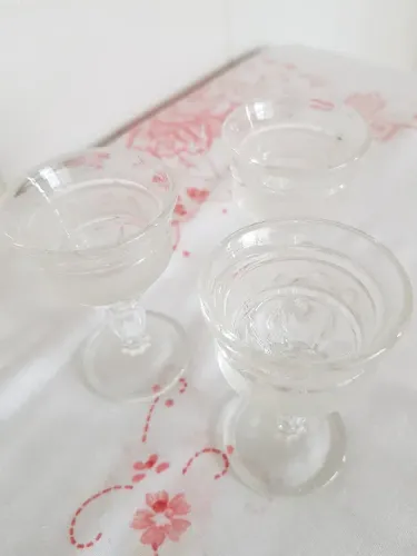 Licoreira + Bandeja + 3 Cálices - Licoreira Antiga / Anos 60