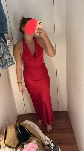 Vestido Loja 3 vermelho cetim tamanho P