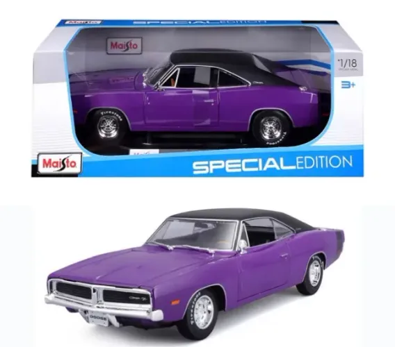 Miniatura Dodge Charger 1969 roxo escala 1/18 Maisto Special edition
