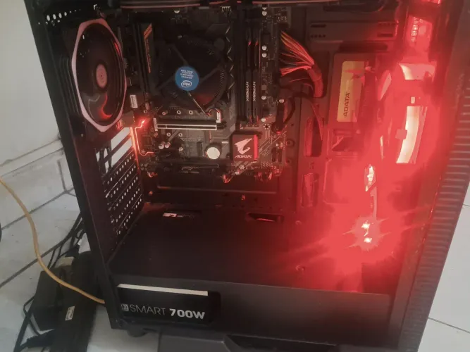 PC gamer completo+ Monitor BENQ profissional+ cadeira ergométrica