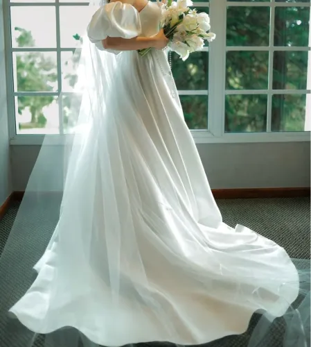 Vestido de Noiva Minimalista CASAMARELA