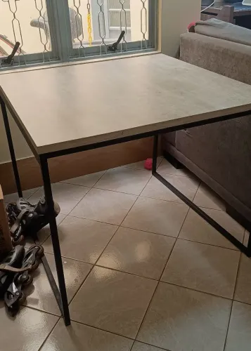 Vendo mesa design industrial 