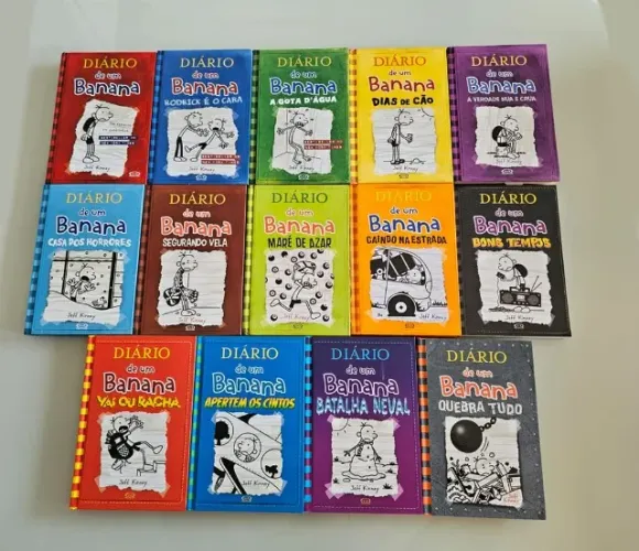 14 livros - Coleção de livros DIÁRIO DE UM BANANA (R$15 cada livro)