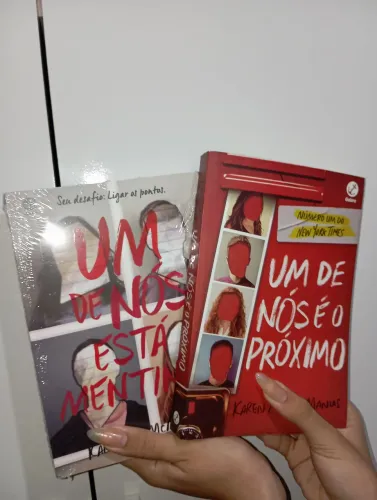 Box Um de Nós Está Mentindo (Livro 1 & 2)