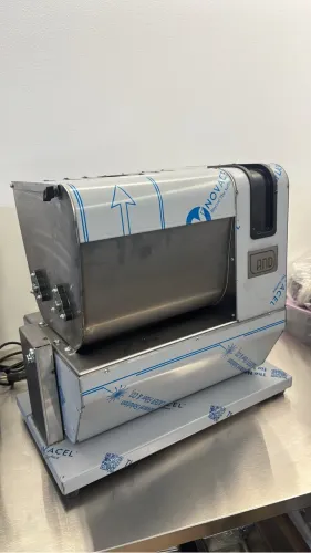 Amassadeira semi rápida basculante 5kg massa pronta Inox Nova