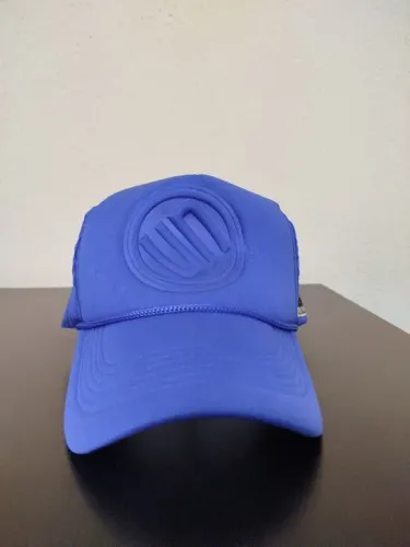 Boné trucker azul 