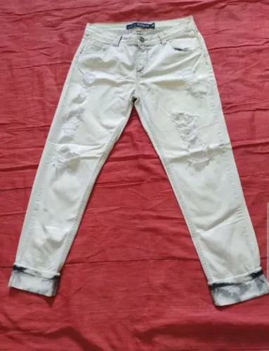 Calça Jeans Feminina Destroyed Branca