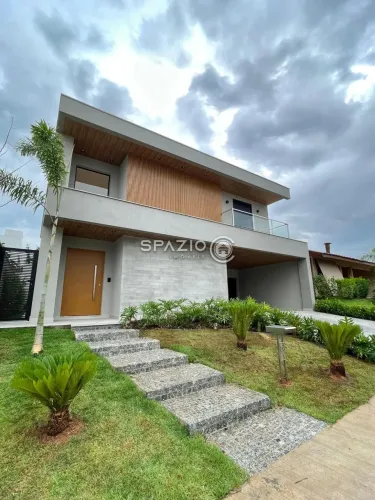 Parque dos Alecrins  Casa de Condomínio à Venda