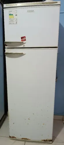Vendo geladeira Dako 360 litros 