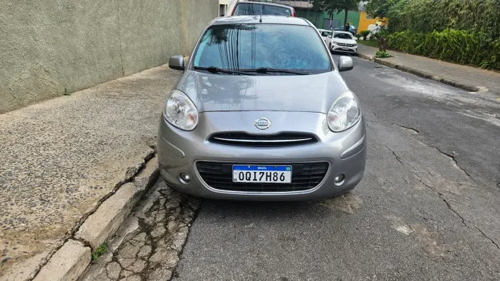 Nissan March SV 1.6 16V Flex Fuel 2014