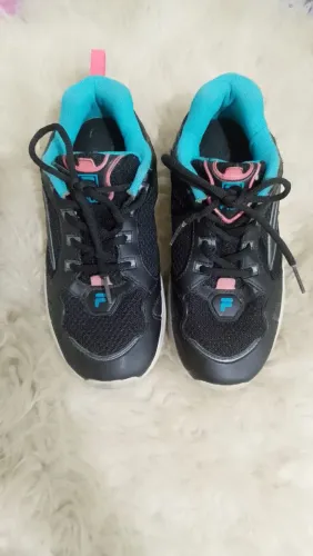 Tênis feminino Fila desapego num 34