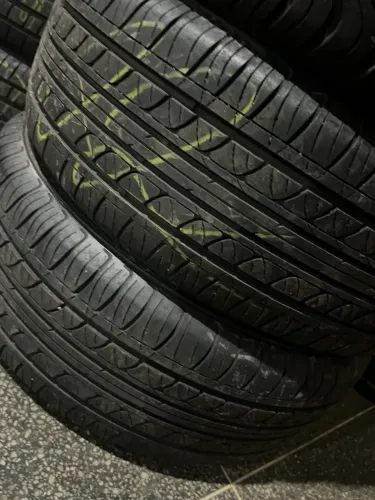 Pneu 195/55/15 Aderenza
