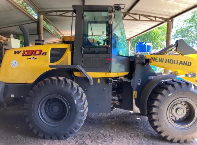 Pá Carregadeira New Holland W130B ano 2025, com 0 hora, ar condicionado, 