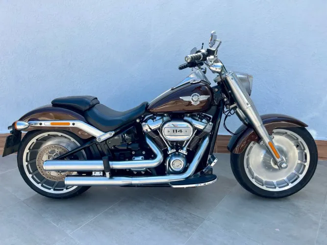 Harley Fat Boy 114 2019 troco carro moto maior menor valor financio impecável 