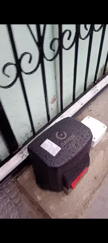 Motor e Controles Remotos para Portão Automático Garen