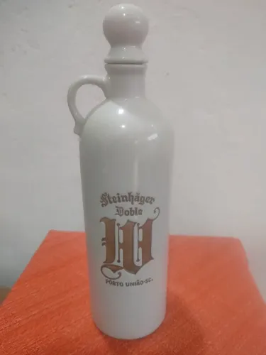 Garrafa antiga branca de steinhager Doble