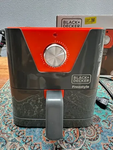 AIR FRYER BLACK AND DECKER
