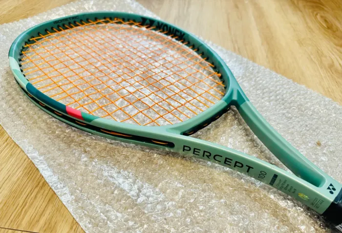 Yonex Percept 100 L3 300g