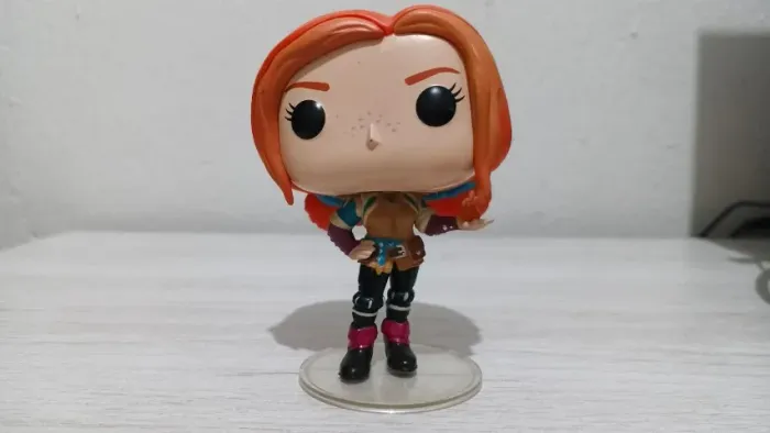 RÉPLICA FUNKO TRISS THE WITCHER
