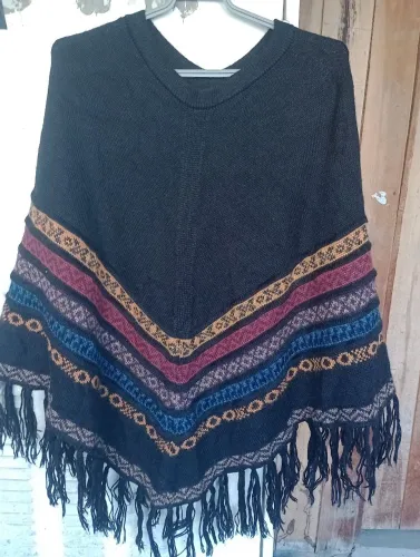 Poncho de tricô