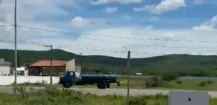 Terreno / Lote / Condomínio à venda, 2000m² - Nova Santa Cruz