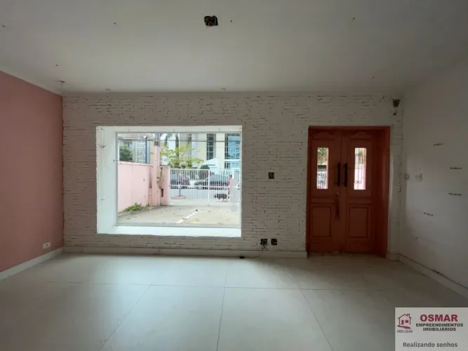 Imperdível Casa Comercial à Venda em Santos-SP, Bairro Embaré: 5 Quartos, 3 Suítes, 1 Sala