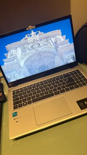 Notebook Acer aspire 3, Intel i3, SSD 512 GB, tela 15.6, 8 GB memória RAM 