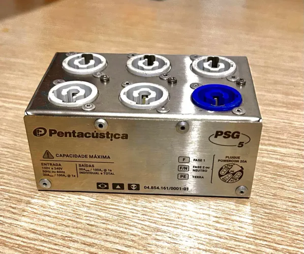 Distribuidor de energia Powercon Pentacustica 
