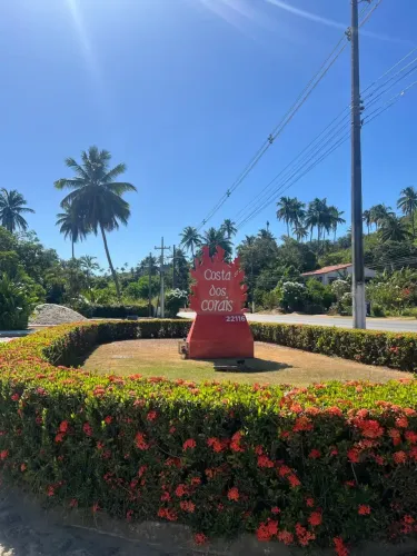 LOTE NO CONDOMÍNIO COSTA DOS CORAIS.
