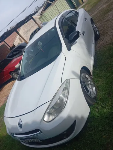Renault Fluence Sed. Dynamique 2.0 16V Flex Mec. 2014