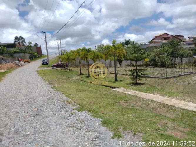 TERRENO NO CONDOMÍNIO LAGO DOURADO EM JACAREÍ/SP