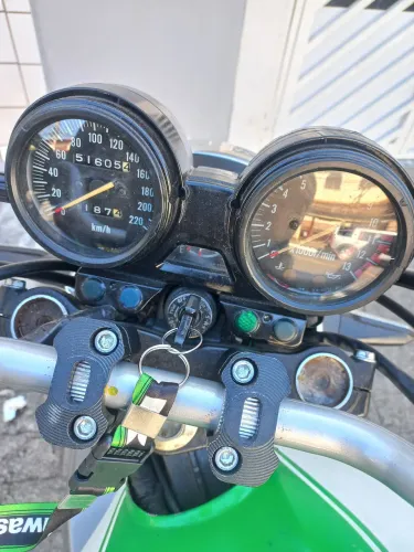 Kawasaki er 500