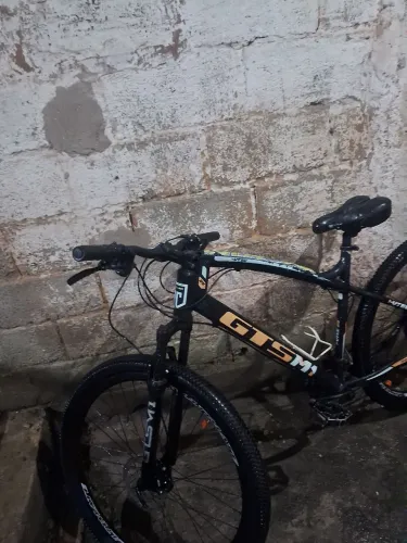 Bicicleta aro 29 (aceito troca)