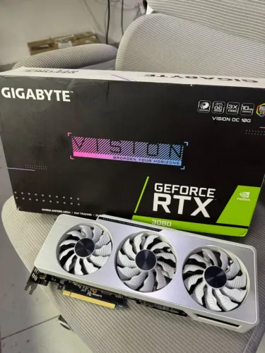 RTX 3080 10GB Gddr6X Gigabyte Vision *DEFEITO