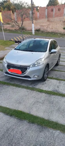 Peugeot 208 Griffe 1.6 Flex 16V 5P Mec. 2014