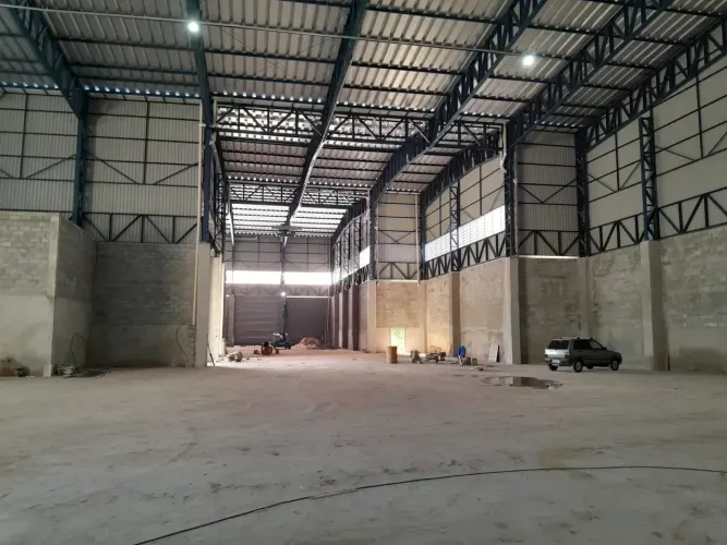 Imóvel para aluguel e venda tem 2180 metros quadrados em Embu Mirim - Itapecerica da Serra