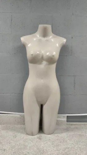 MANEQUIM