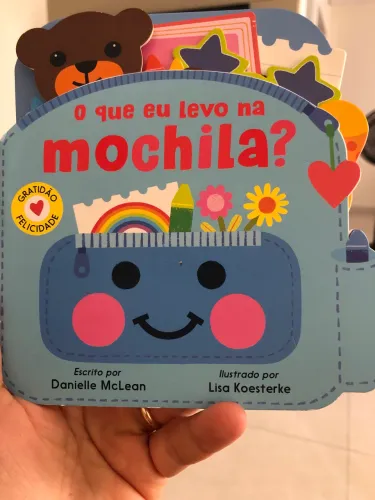 Livro Infantil - O que eu levo na mochila