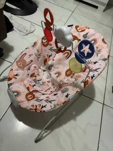 Cadeirinha de balanço de bebê