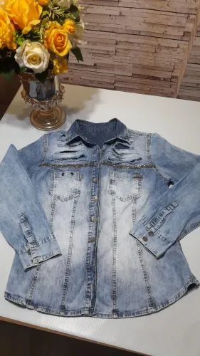 Vendo Camisa Jeans Feminina Jean Darrot seminova Tam 40