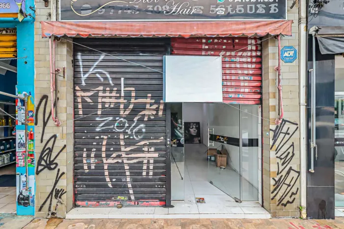 Loja na Avenida Nossa Senhora do Sabará, 3405 55 m²