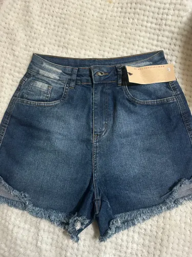 Short jeans feminino novo com etiqueta ?