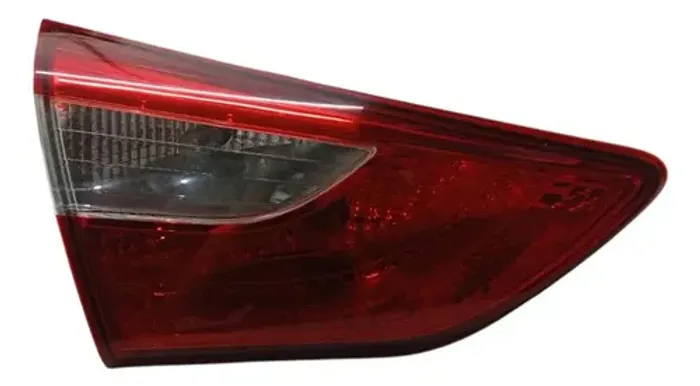 Lanterna Traseira Tampa Lado Motorista Hyundai I30 2014 2015