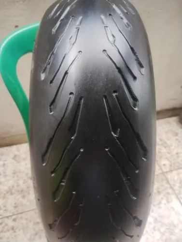 PNEU TRAS. HORNET, CB 650R, CB 600RR, XJ6, MT 07, 09
