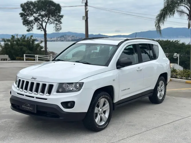 Jeep Compass Sport 2.0 16V 156cv 5P 2015