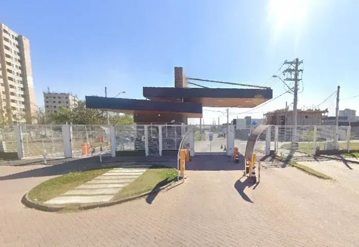 Condomínio Bosque dos Manacás  em Jacareí-SP - Permuta Maior Valor