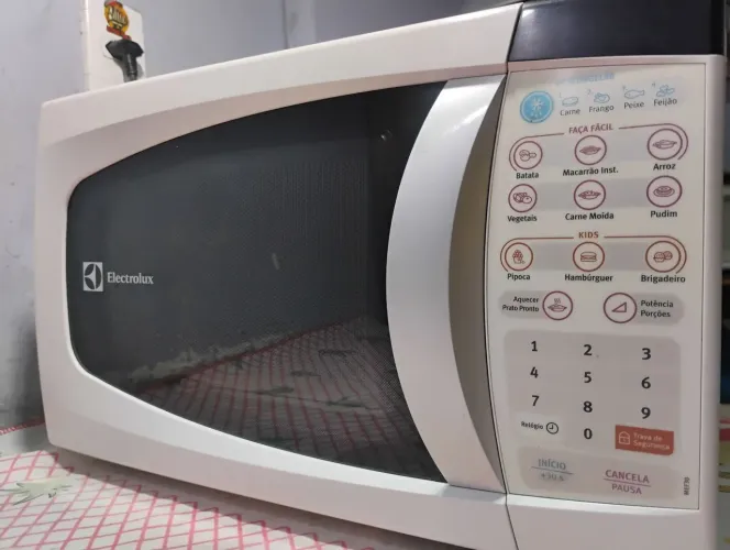 Microondas Electrolux 22 litros