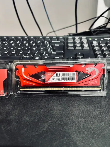 Memória RAM Jazer 8GB DDR4 3200MHz CL18 XMP